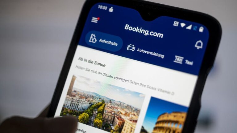 Ultimate Guide to Business Hotel Booking Services: How They Streamline Corporate Travel